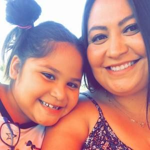 Meet your Posher, Eve